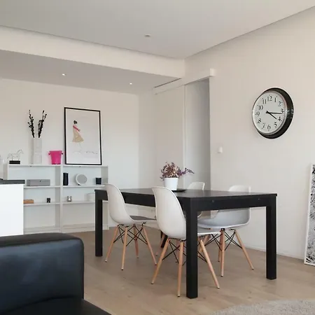 White Loft-glam&modern.aw View *